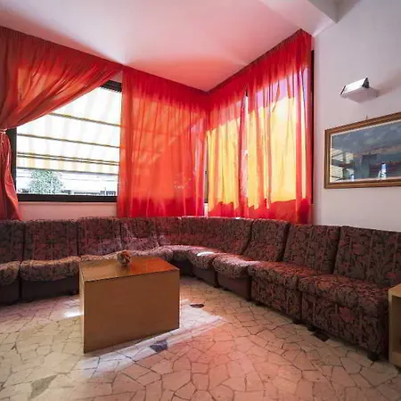 Rosa Otel 2*