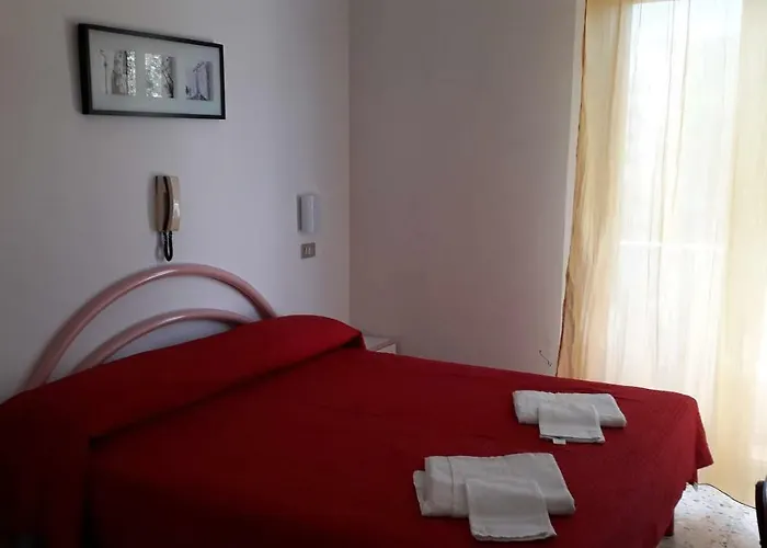 Rosa 2* רימיני