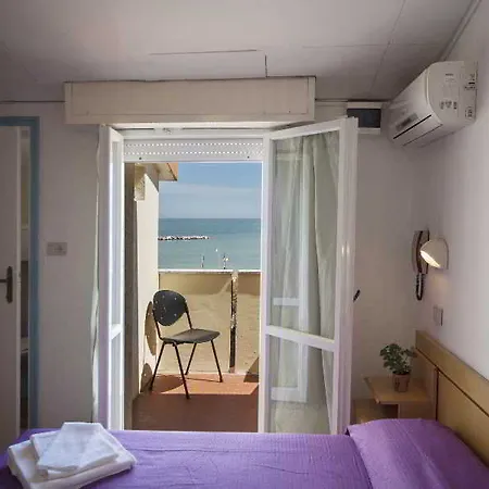 Rosa 2* רימיני